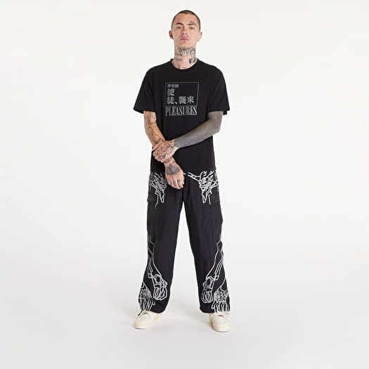 Men s trousers PLEASURES x Evangelion Eva 1 Cargo Pants Black Queens