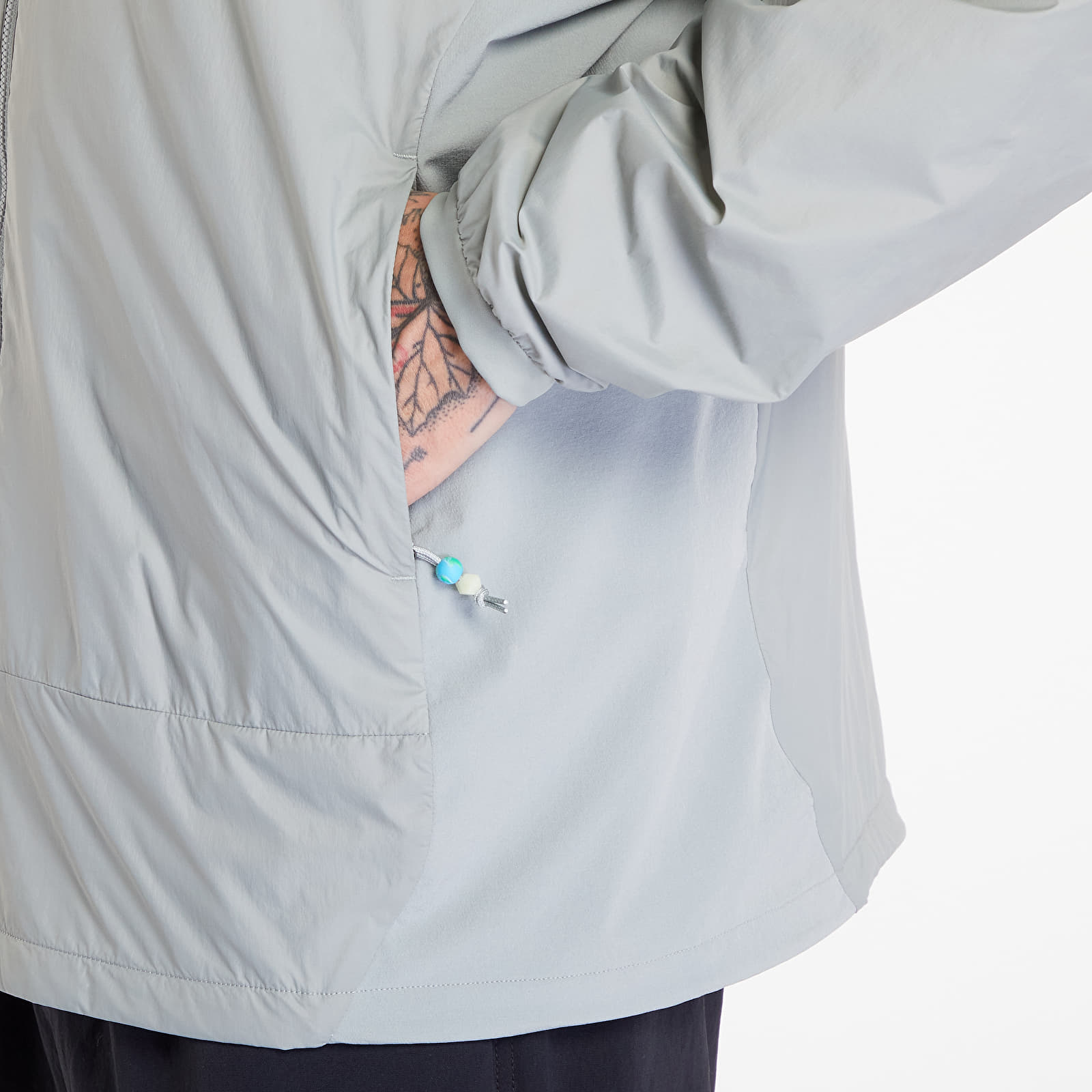 Куртки Nike ACG "Sierra Light" Jacket Mica Green/ Light Silver/ Summit White