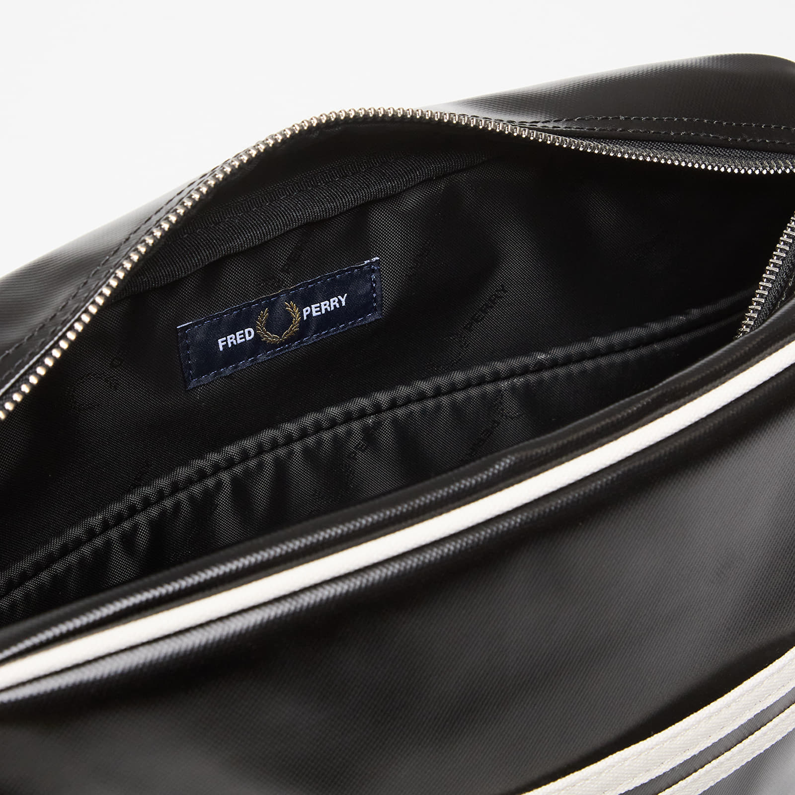FRED PERRY Classic Shoulder Bag Black/ Ecru Universal