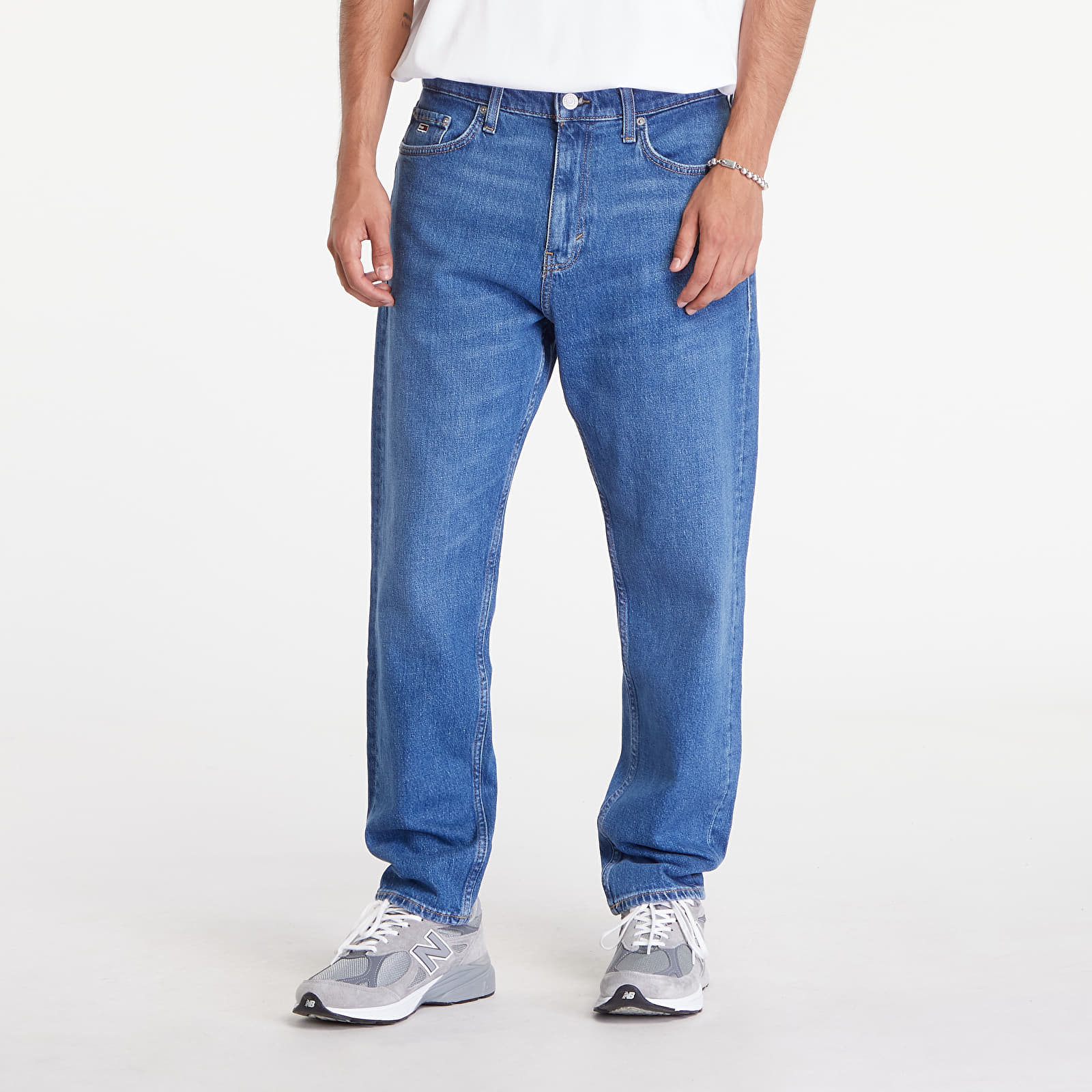 Jeans for menn Tommy Jeans Dad Regular Tapered Jeans Denim Medium