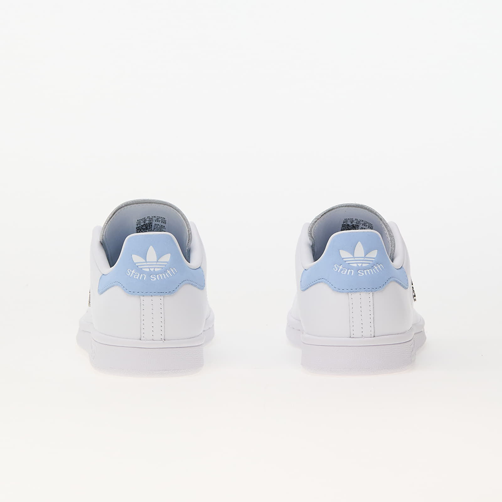 Stan smith w white silver metallic clear mint sale