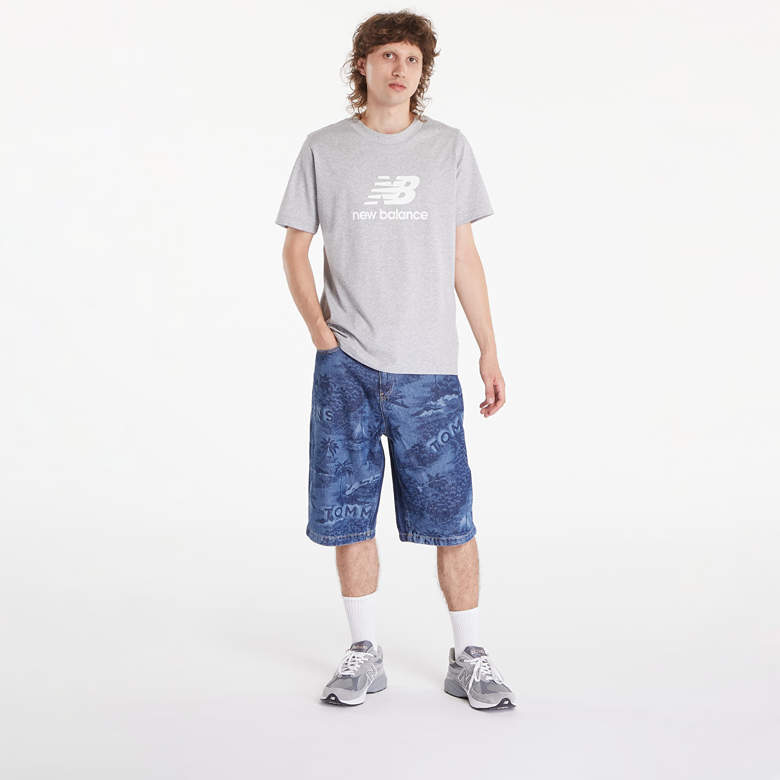 T-Shirts Männer New Balance Sport Essentials Logo T-Shirt Athletic Grey
