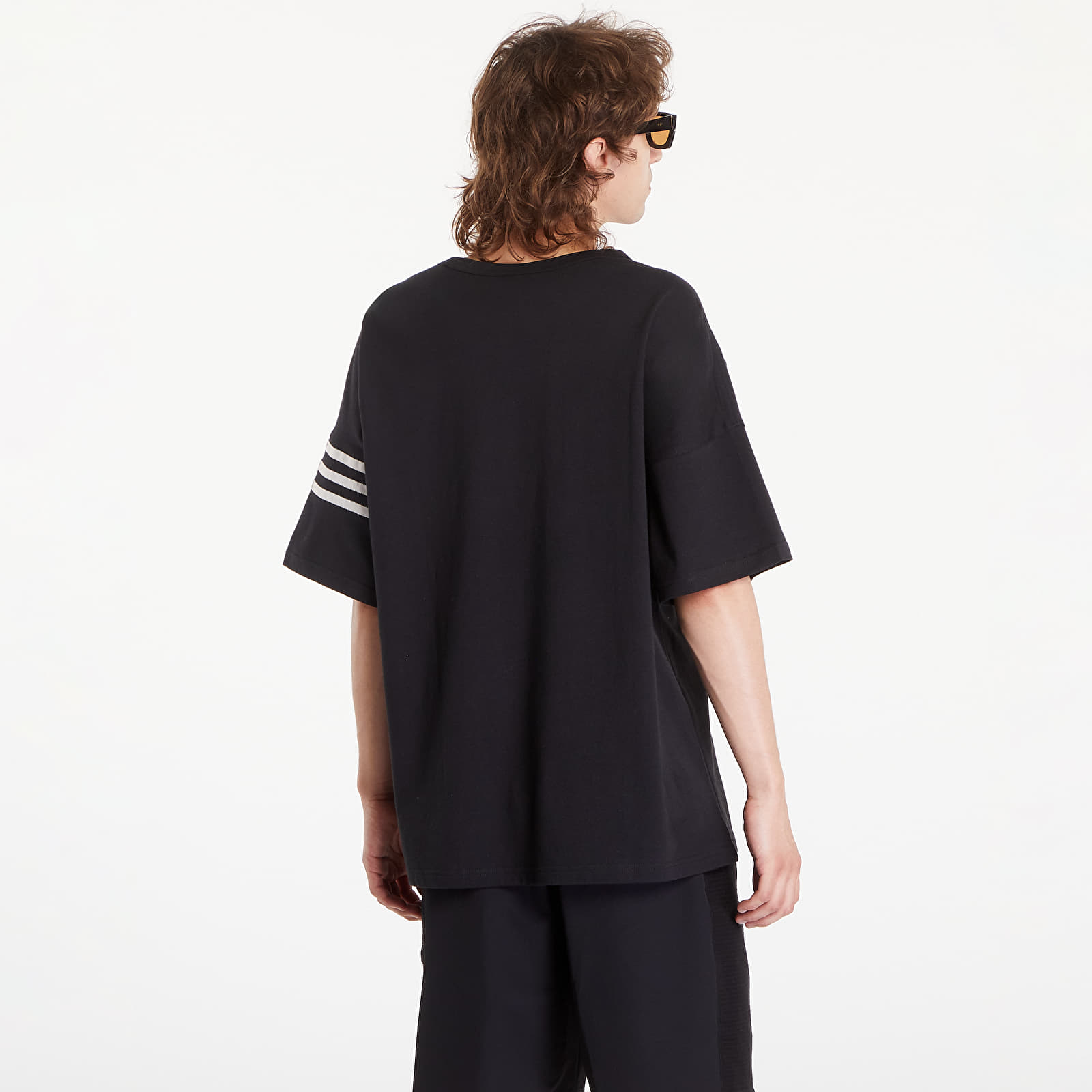 Camisetas hombre adidas Neuclassics Tee Black