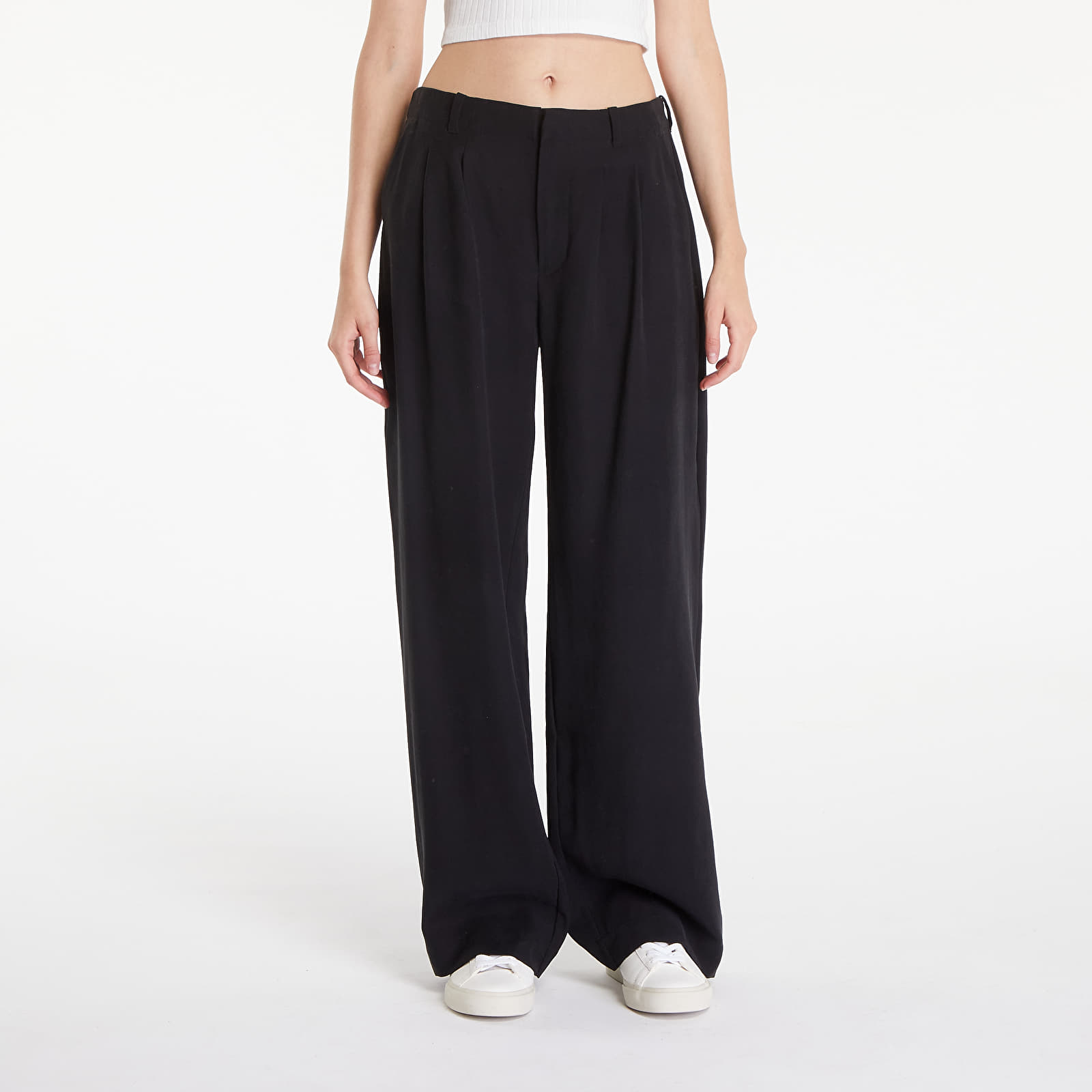 Ženske hlače Calvin Klein Jeans Viscose Relaxed Chino Pants Black
