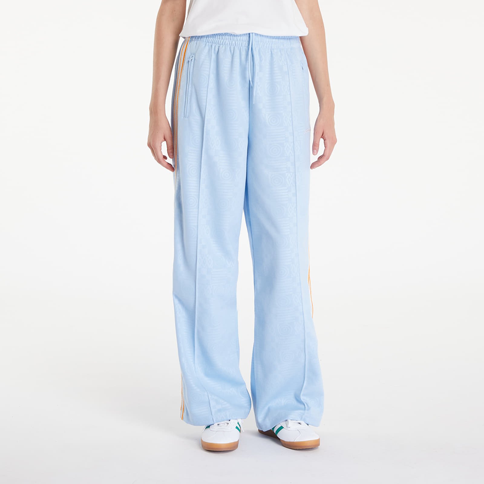 Damskie spodnie dresowe adidas Track Pants Clear Sky