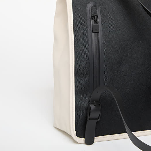 Rains backpack shift online