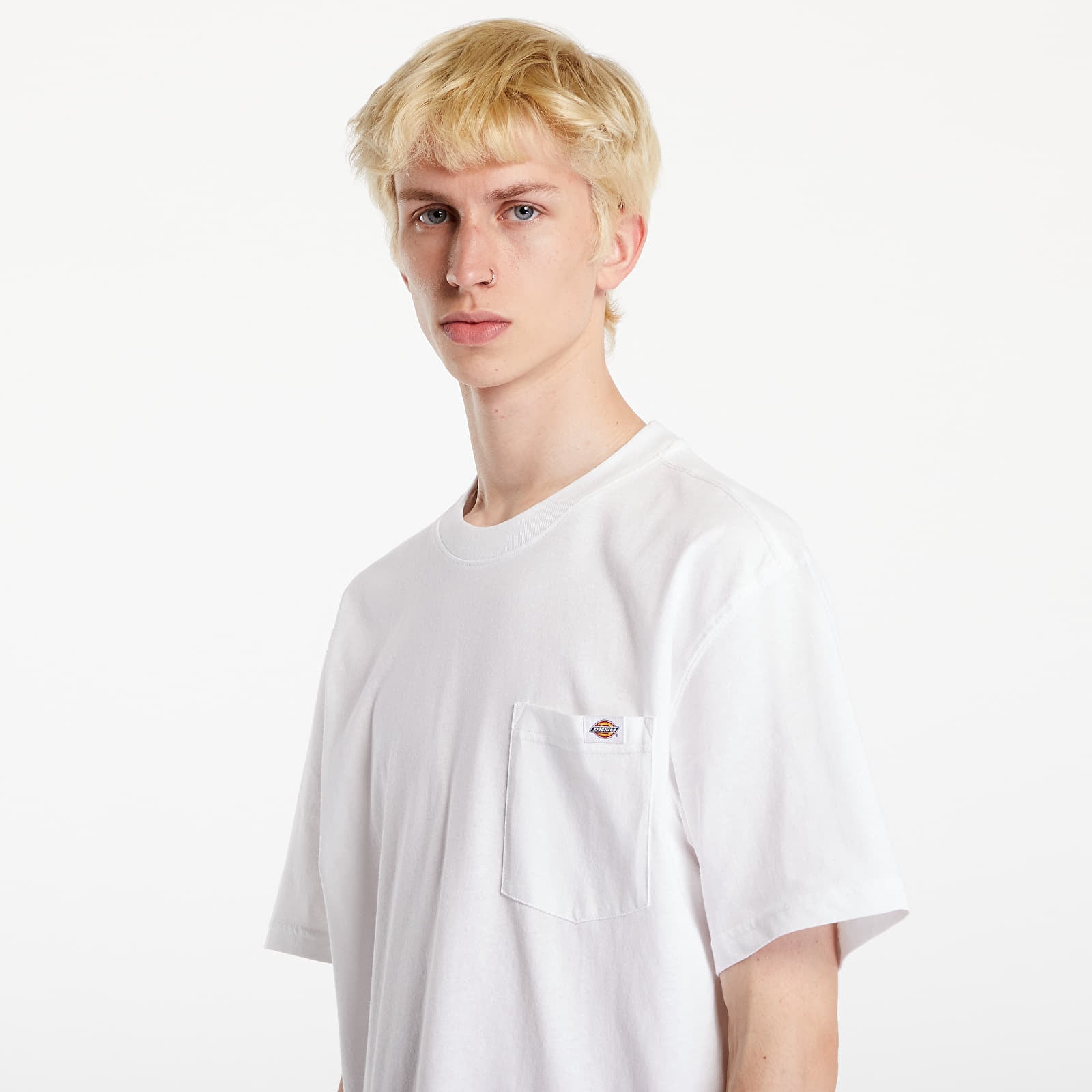 Meeste T-särgid Dickies Luray Pocket Short Sleeve Tee White