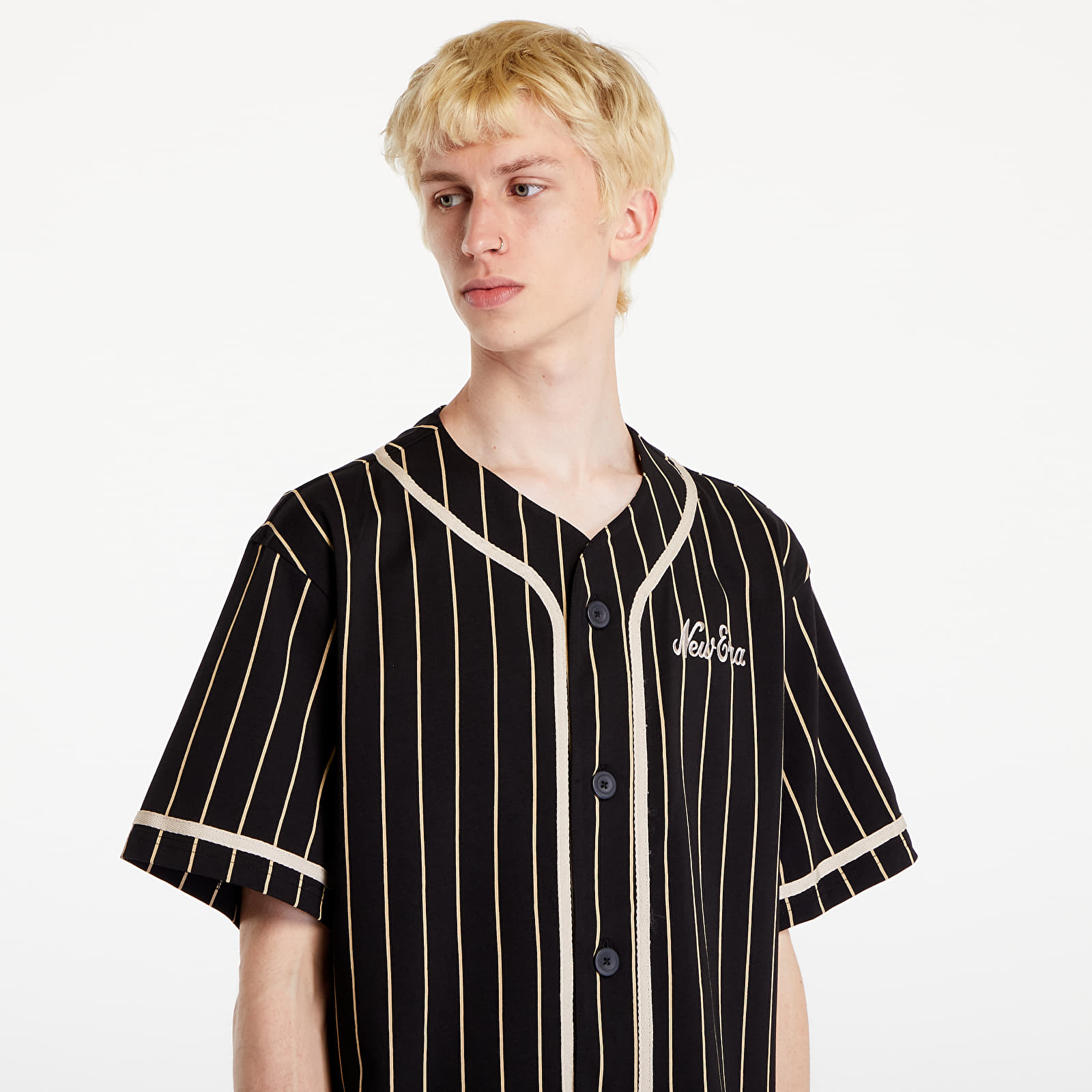 Miesten T-paidat New Era Pinstripe Jersey Black/ Stone