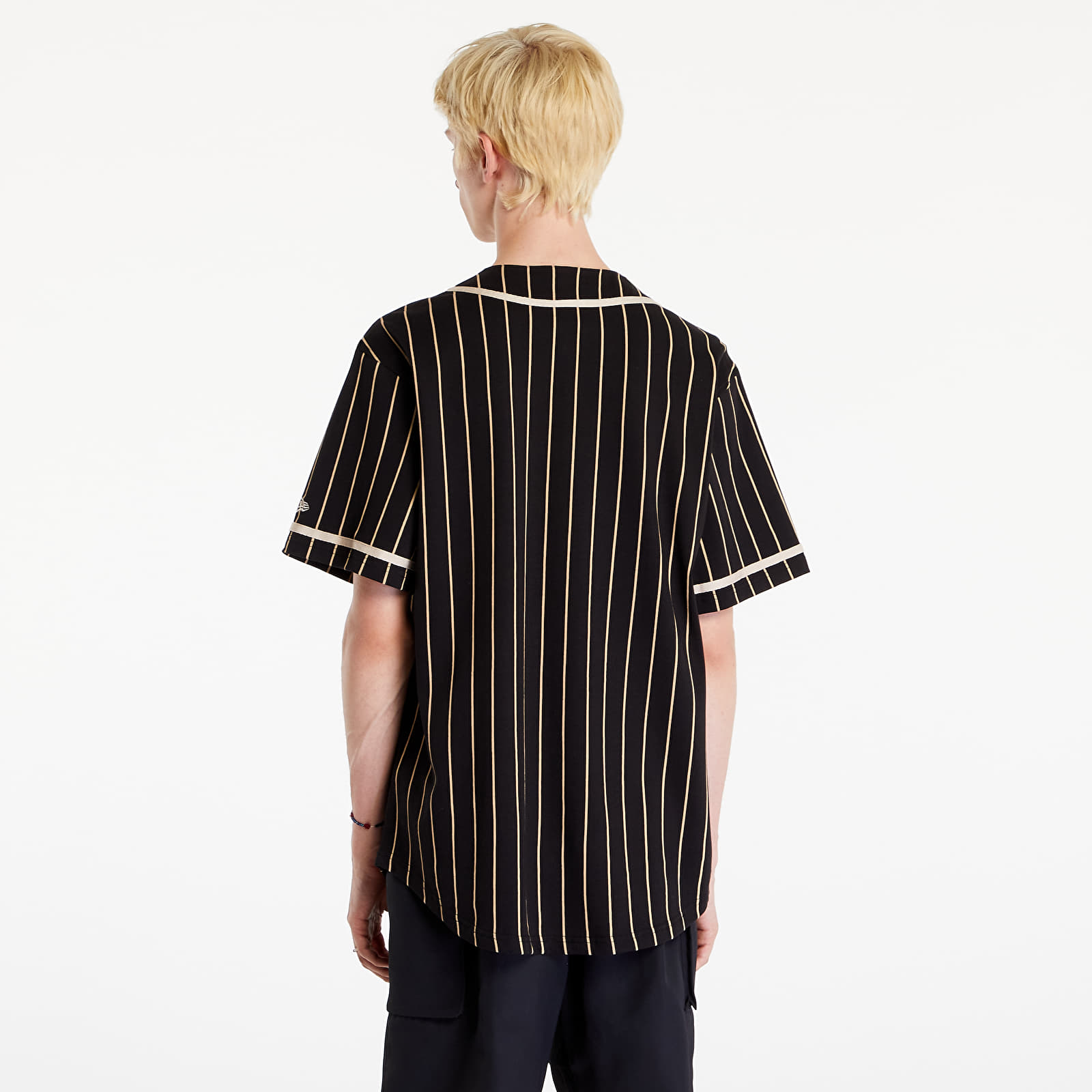 T-Shirts Männer New Era Pinstripe Jersey Black/ Stone