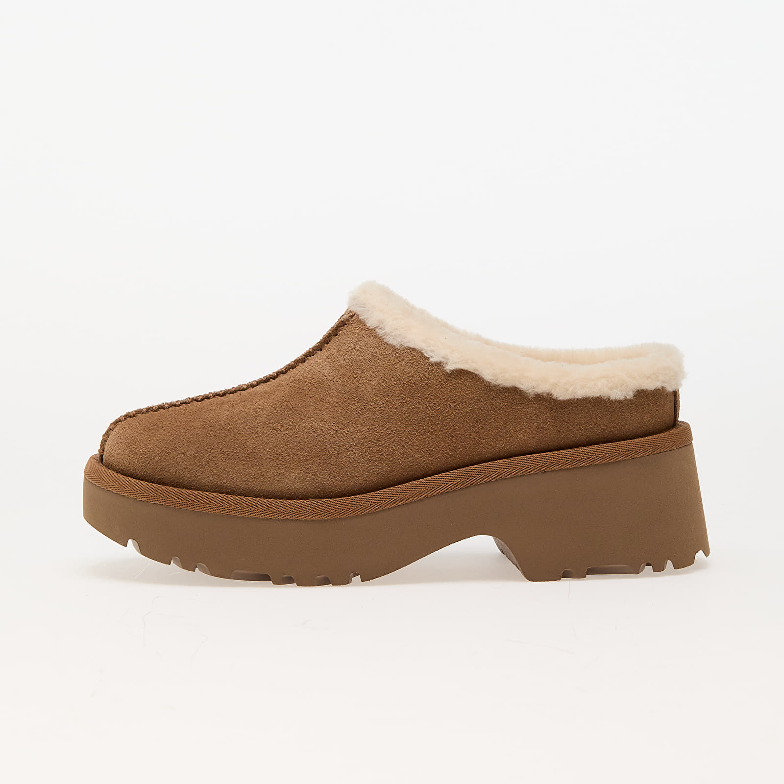 Women's sneakers and shoes UGG W New Heights Cozy Clog Chestnut