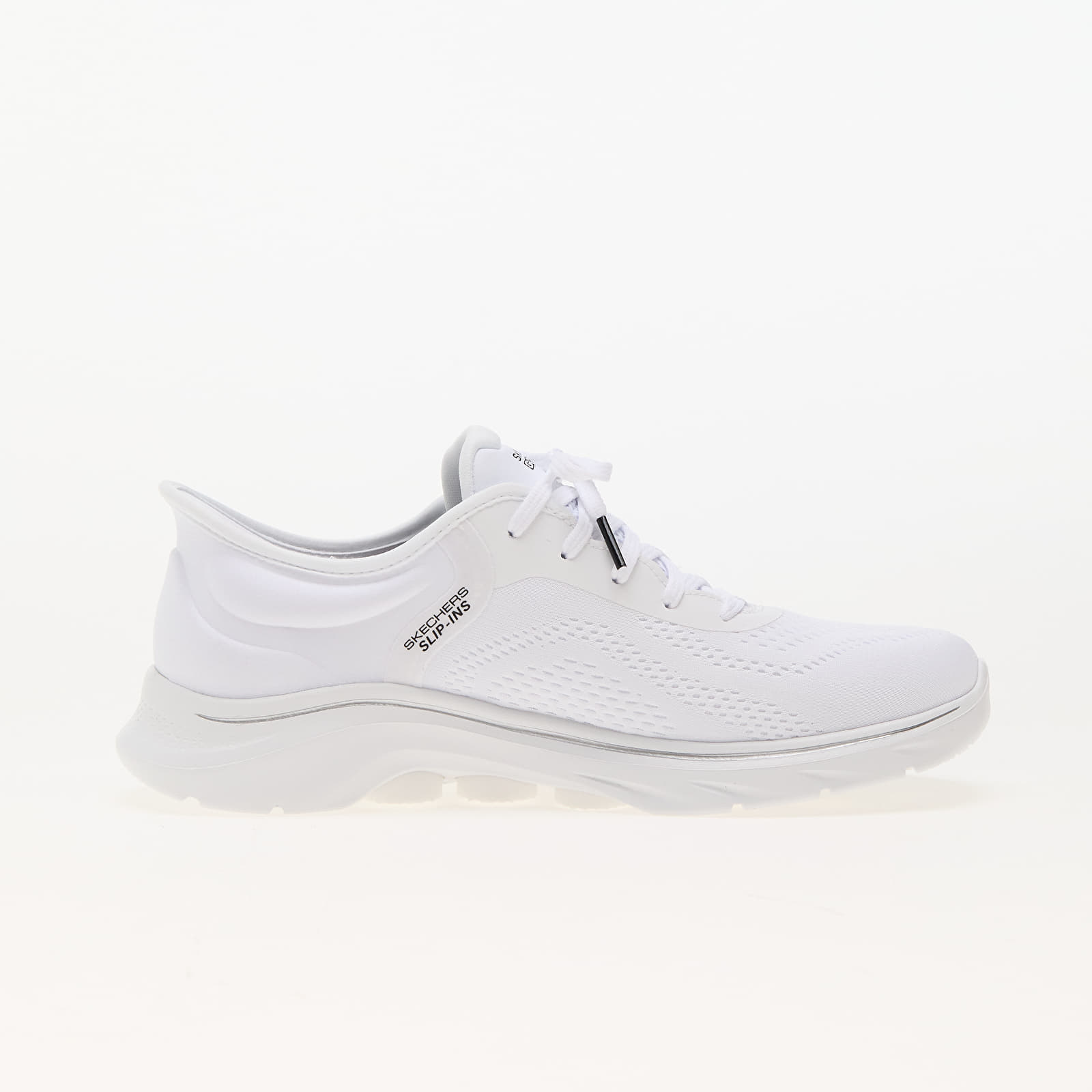 Skor Skechers Go Walk 7 - Valin White/ Black