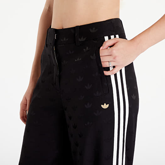 Hosen fur Frauen adidas Premium Woven Jaquard Pants Black Queens