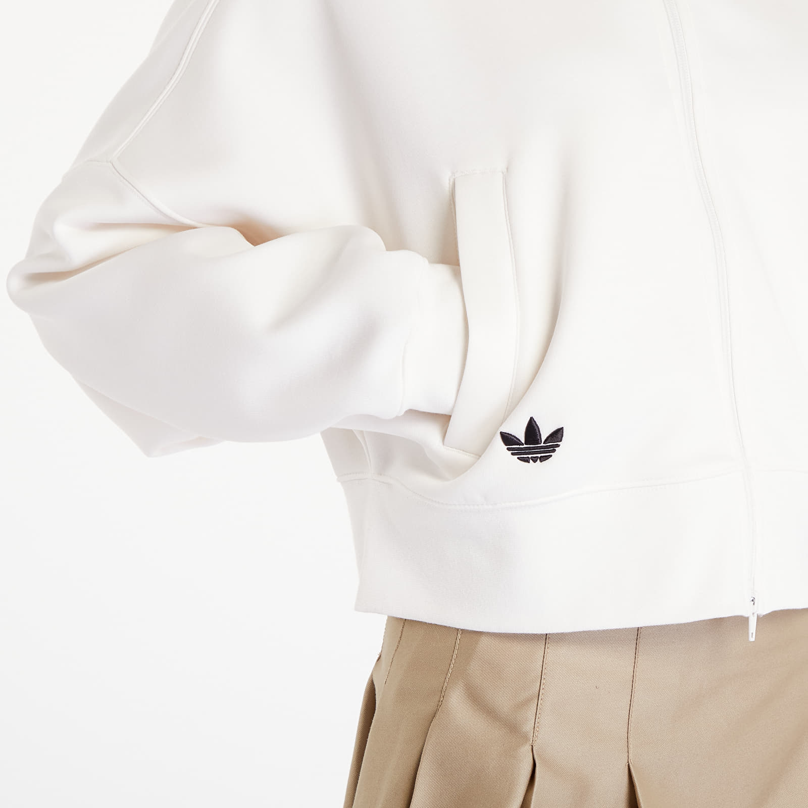Bundy adidas Neuclassics Tracktop Cloud White/ Black