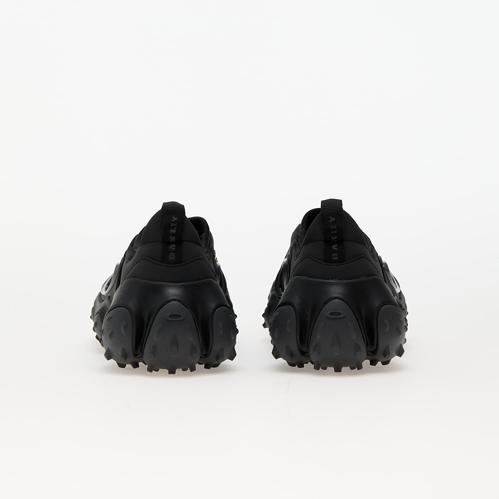 Men's sneakers and shoes Oakley Edge Icon Black