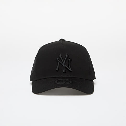 Kapa New Era MLB New York Yankees Monochrome 9FORTY E-Frame Adjustable Cap Black