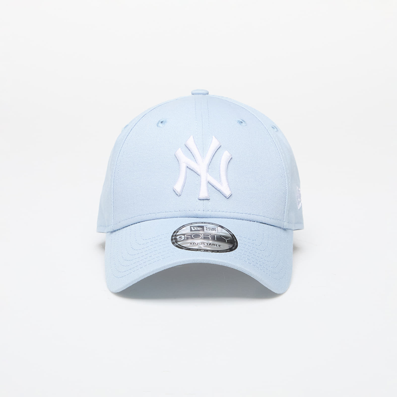 Kšiltovky New Era New York Yankees League Essential 9FORTY Adjustable Cap Pastel Blue/ White