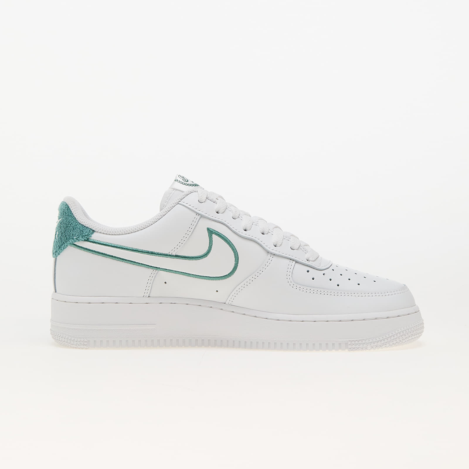Muške tenisice Nike Air Force 1 '07 Lv8 Summit White/ Summit White-Bicoastal