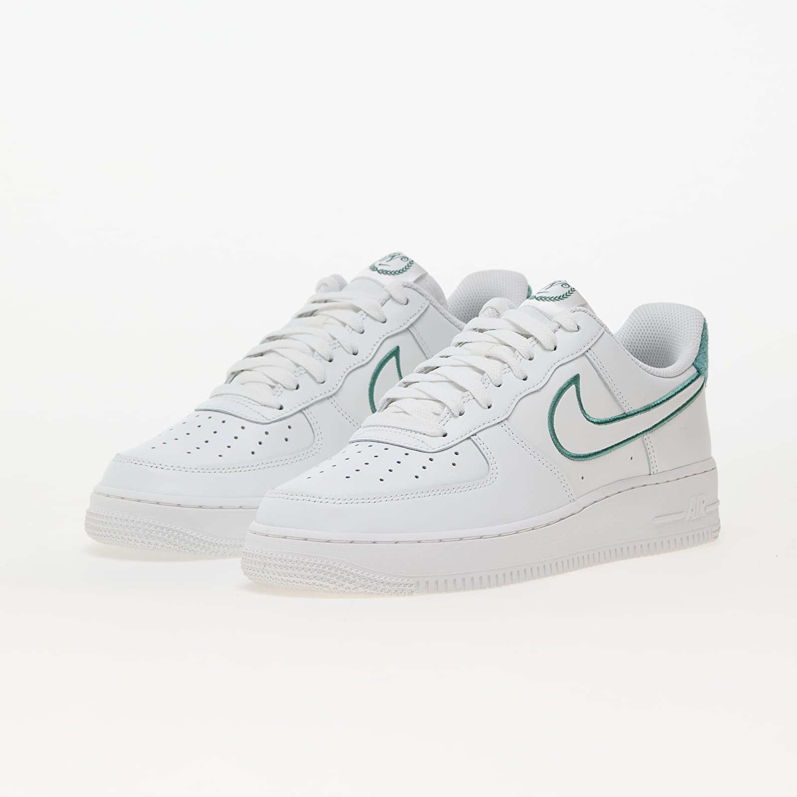 Muške tenisice Nike Air Force 1 '07 Lv8 Summit White/ Summit White-Bicoastal