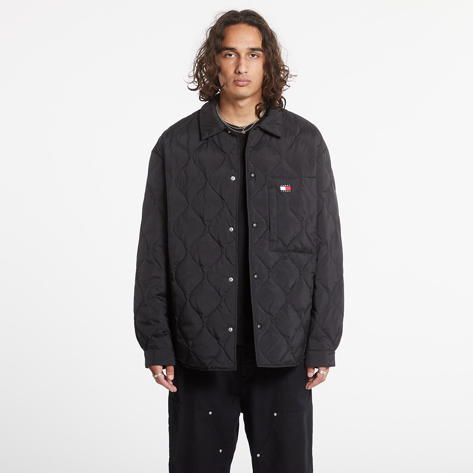 Pánske bundy Tommy Jeans Quilted Shacket Black