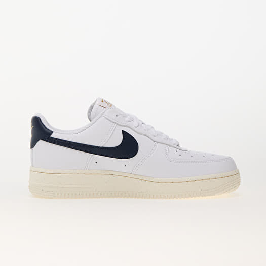 Air force 1 obsidian/white-university red top