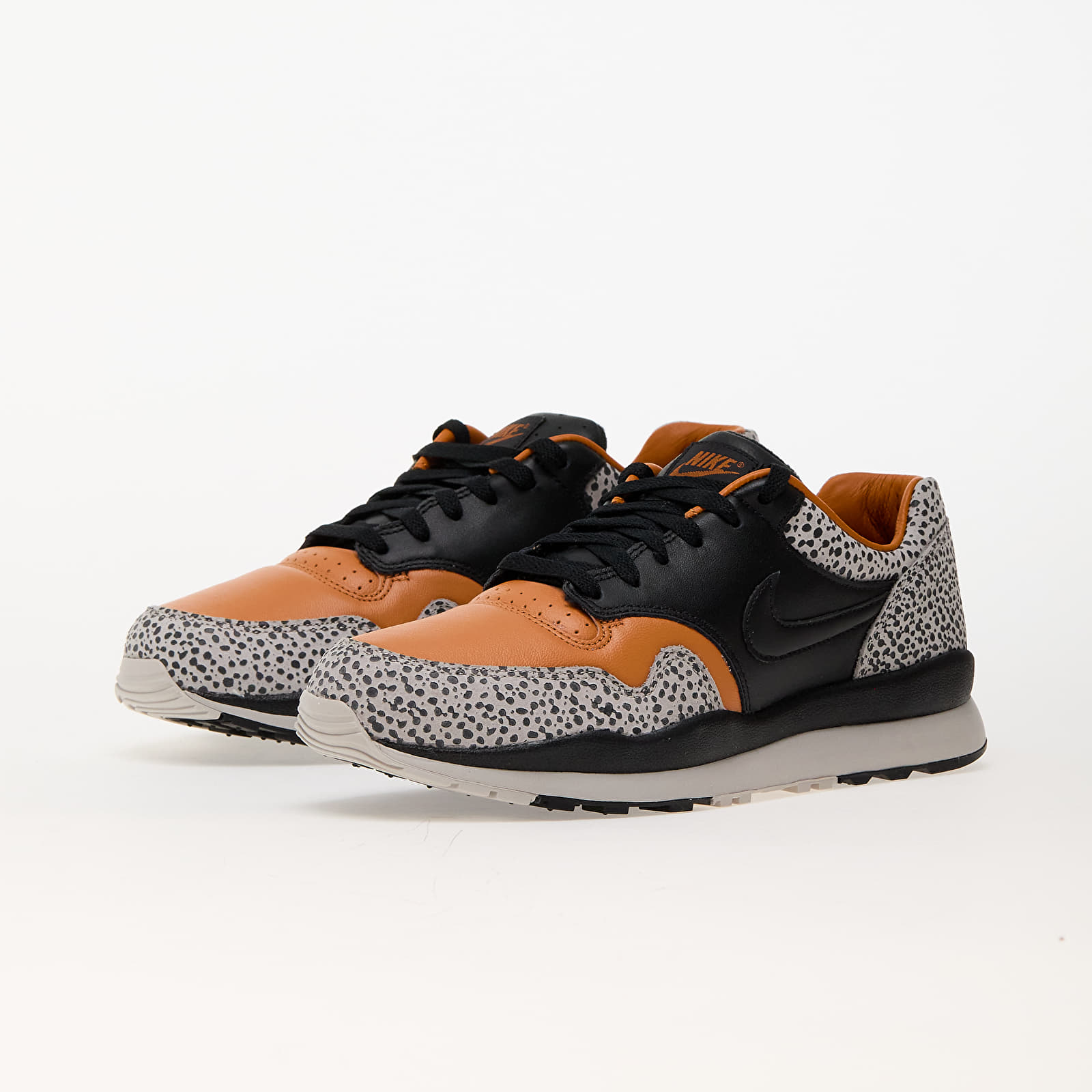 Sneakers og sko til mænd Nike Air Safari Black/ Black-Monarch-Lt Iron Ore