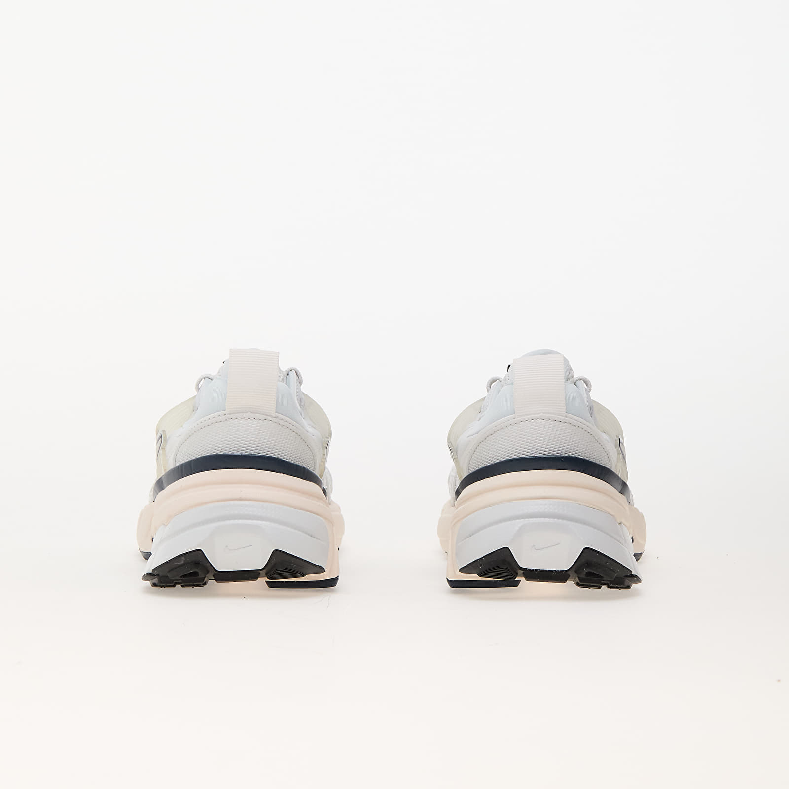 Încălțăminte și sneakerși pentru femei Nike W V2K Run Platinum Tint/ Platinum Tint