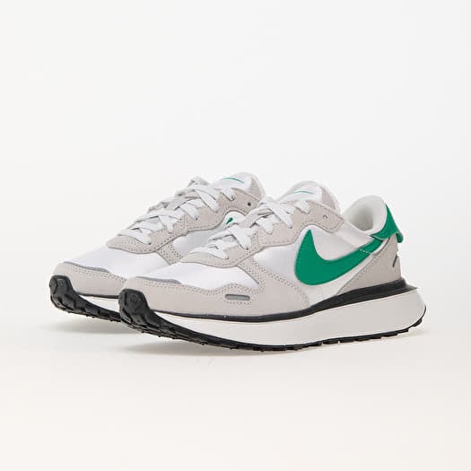 Nike air waffle green discount