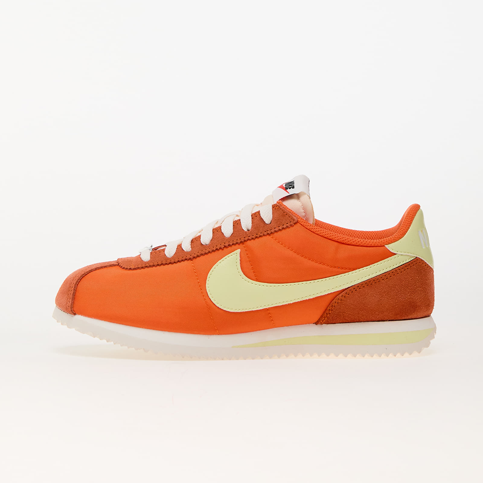 Women's sneakers and shoes Nike W Cortez Txt Safety Orange/ Life Lime-Sail-Team Orange