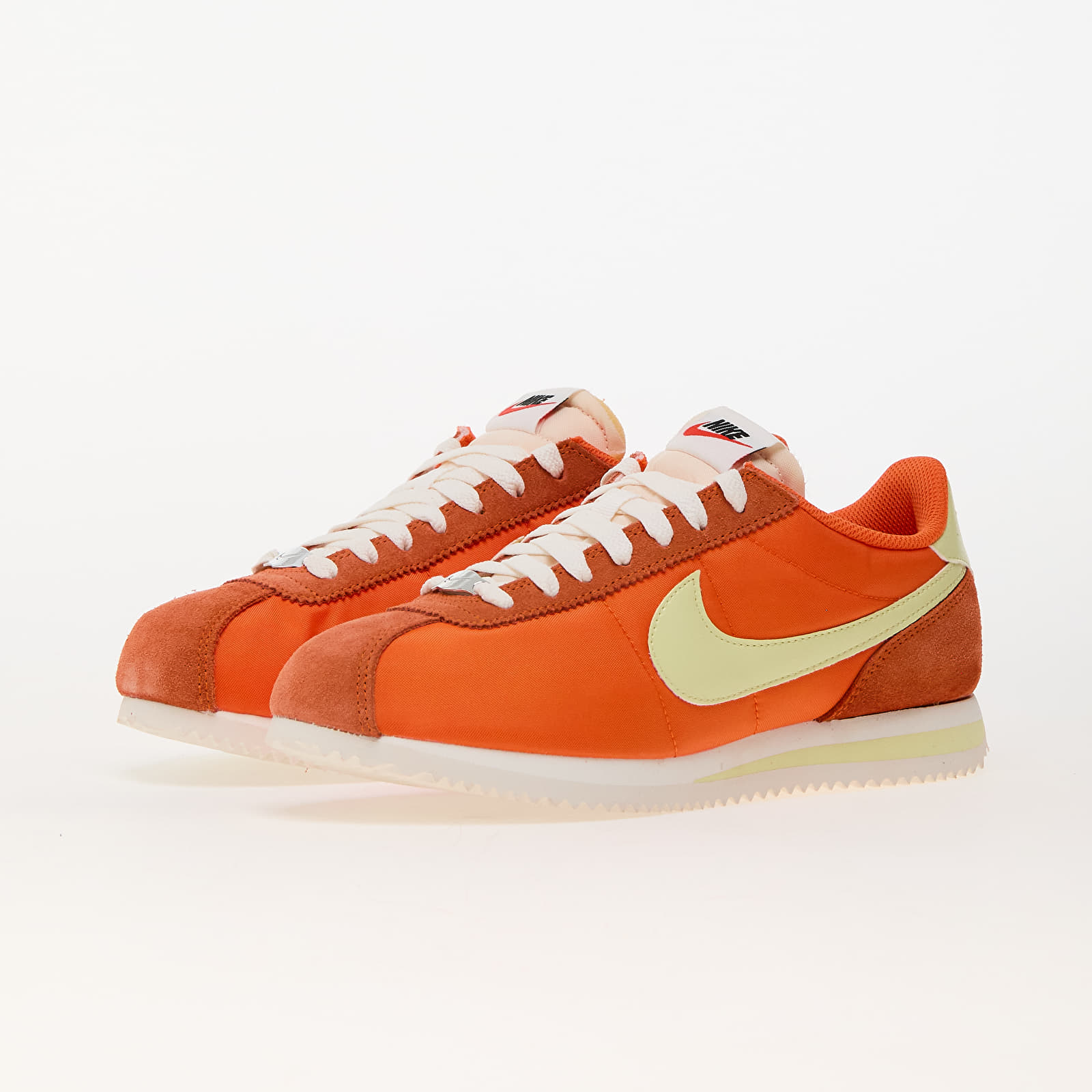 Sneakers und Schuhe für Frauen Nike W Cortez Txt Safety Orange/ Life Lime-Sail-Team Orange