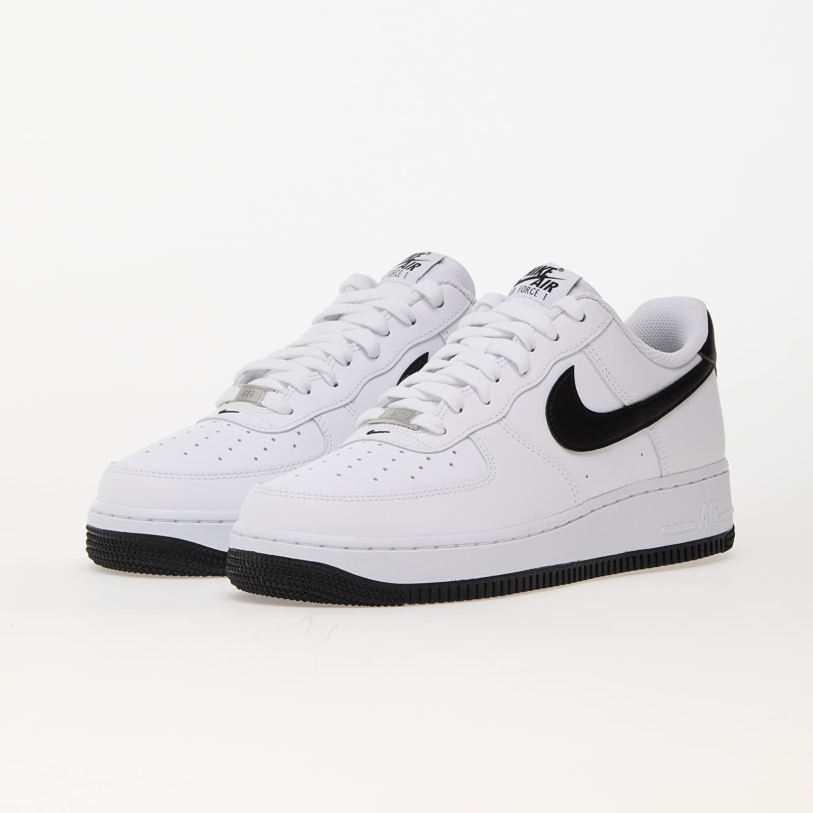 Męskie trampki i buty Nike Air Force 1 '07 White/ Black-White