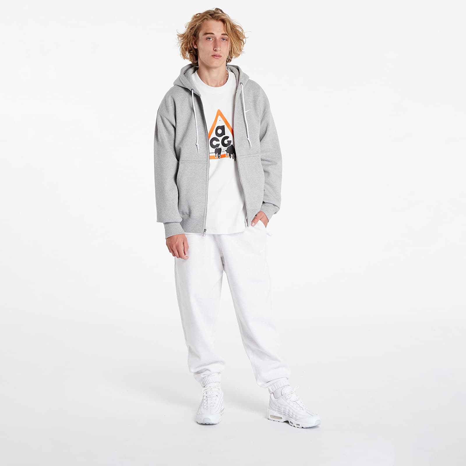 Men's sweatshirts Nike Solo Swoosh Men's Full-Zip Hoodie Dark Grey Heather/ White