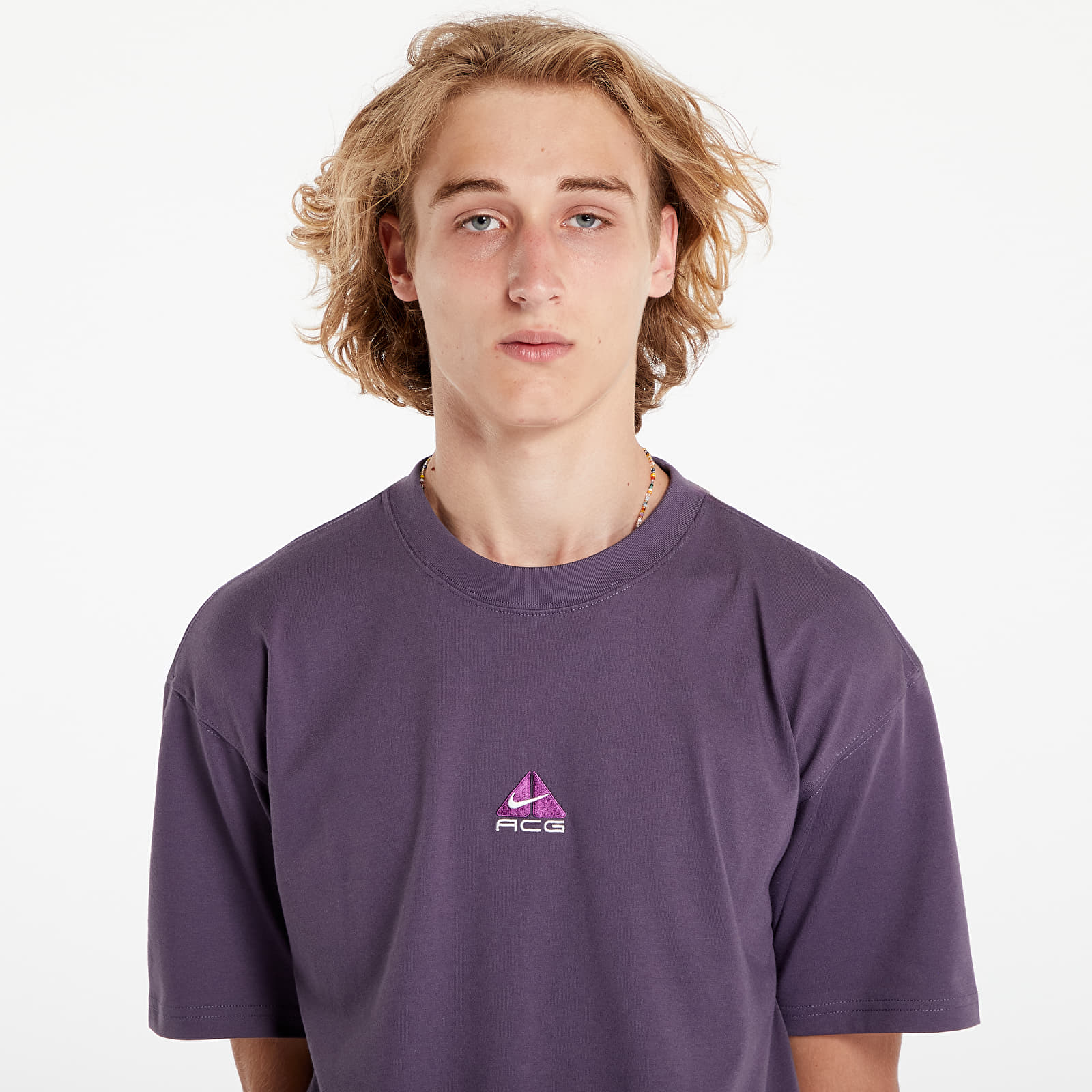 Camisetas hombre Nike ACG Men's T-Shirt Dark Raisin