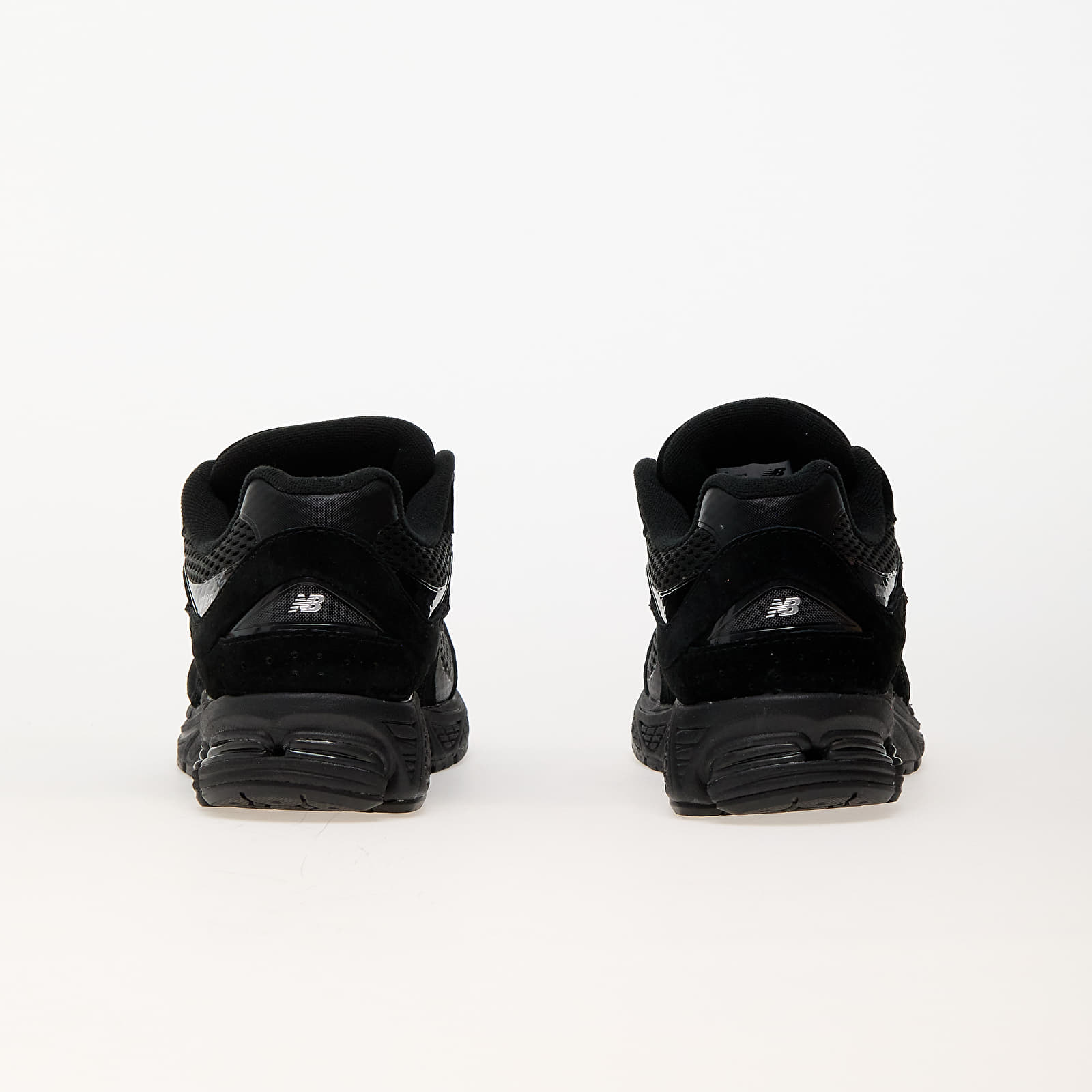 Παπούτσια New Balance 2002R Black
