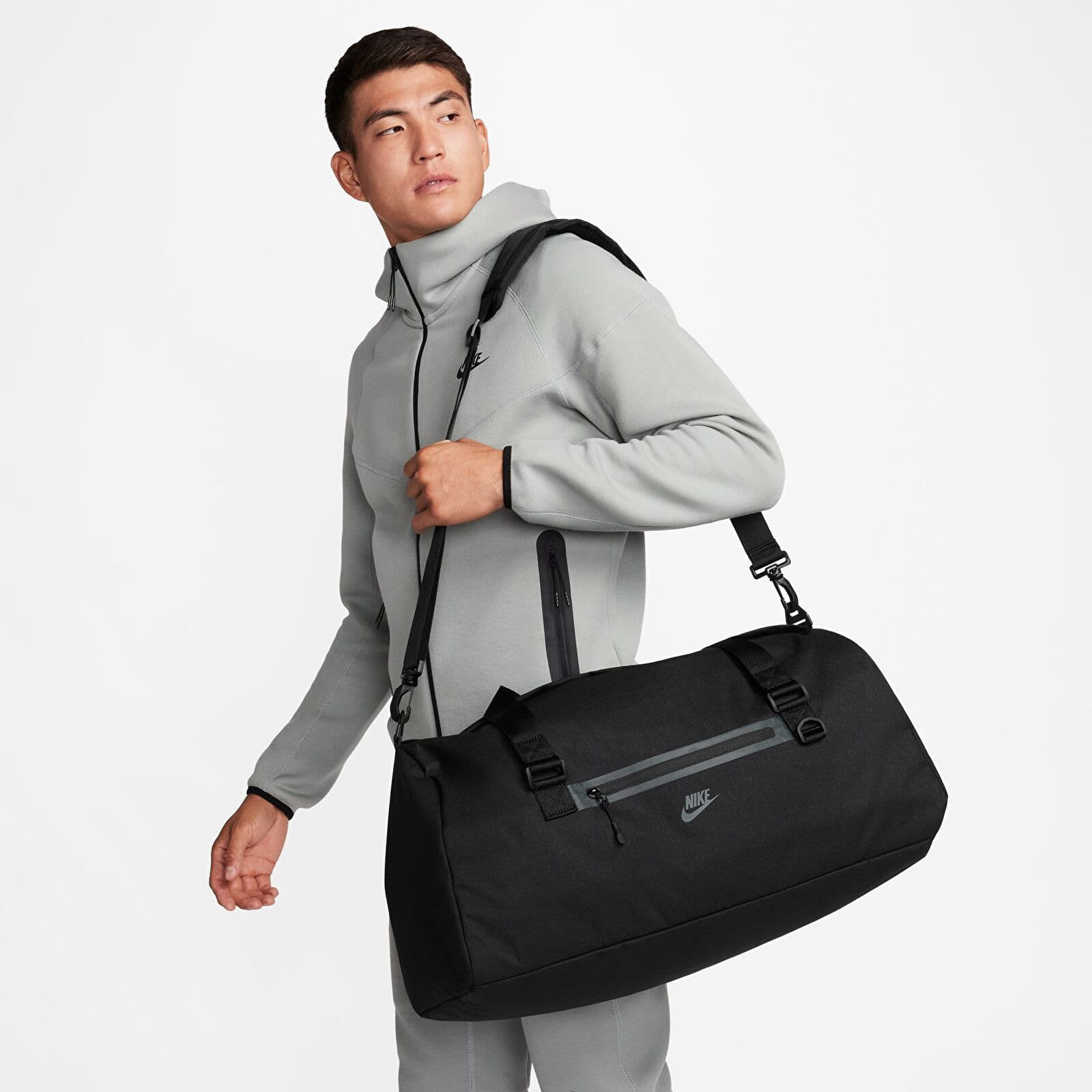 Shoulder bags Nike Elemental Premium Duffel Bag Black/ Black/ Anthracite