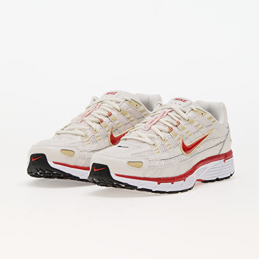Nike total 60 new arrivals