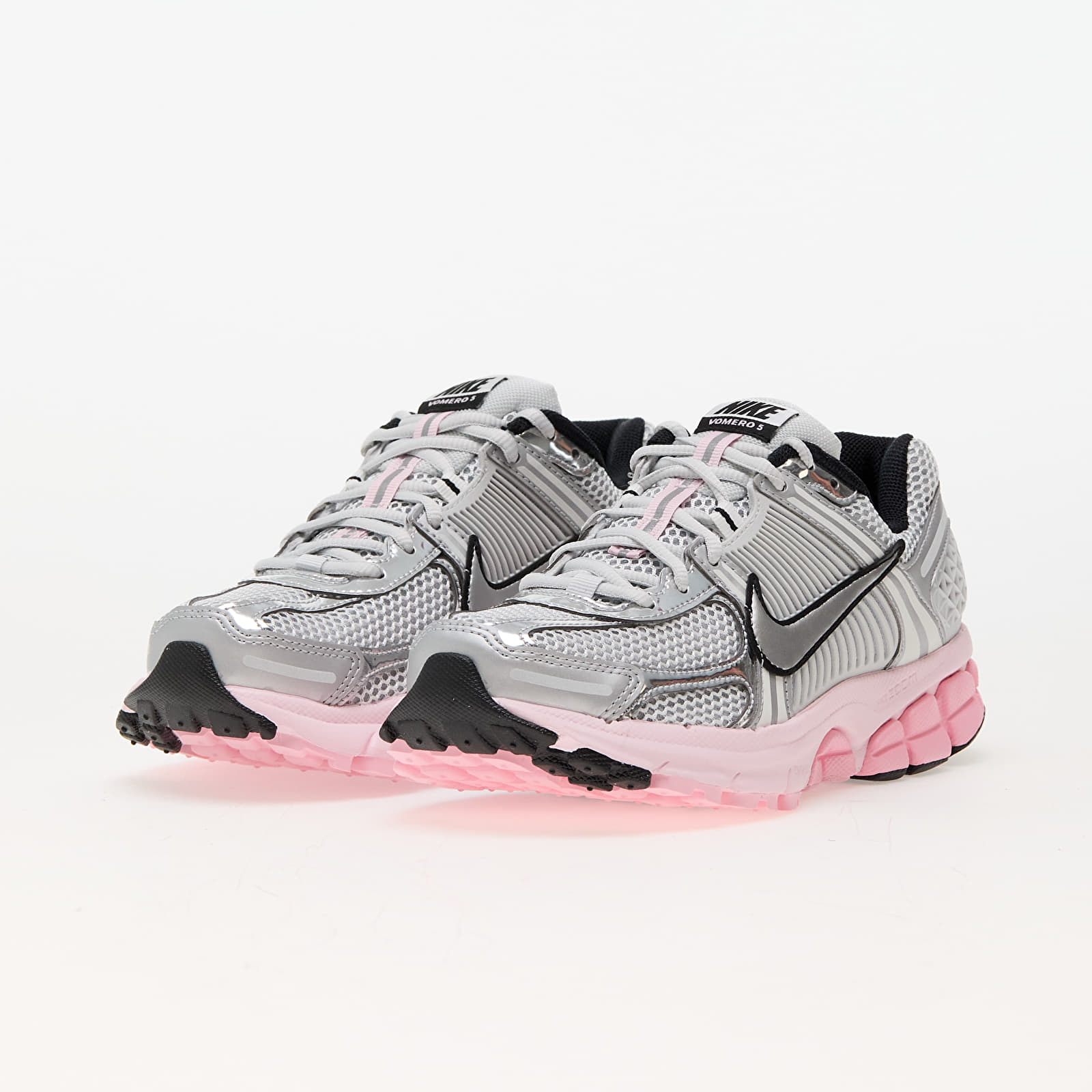 Shoes Nike W Zoom Vomero 5 Photon Dust Metallic Silver Pink Foam Queens