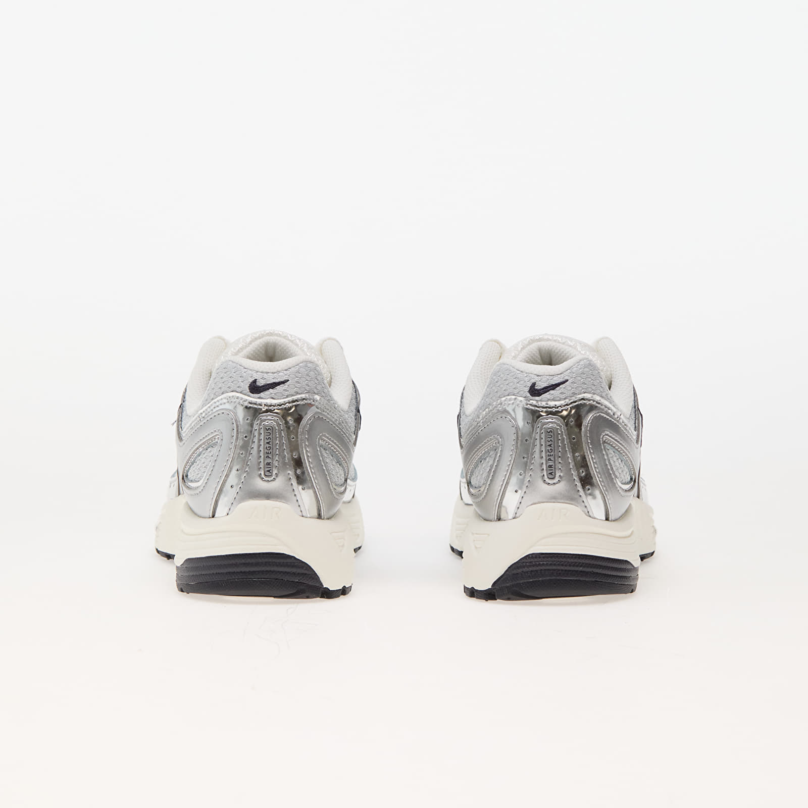 Shoes Nike W Air Pegasus 2005 Photon Dust/ Chrome-Gridiron-Sail