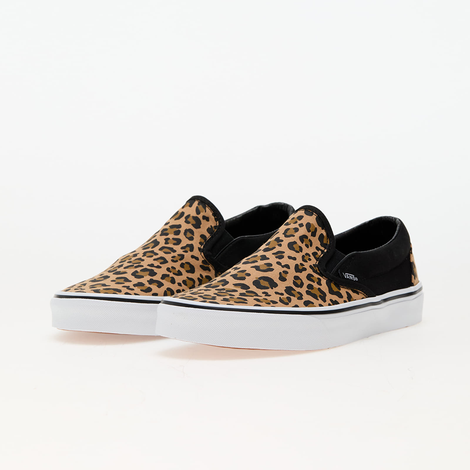 Queen vans shoes hot sale