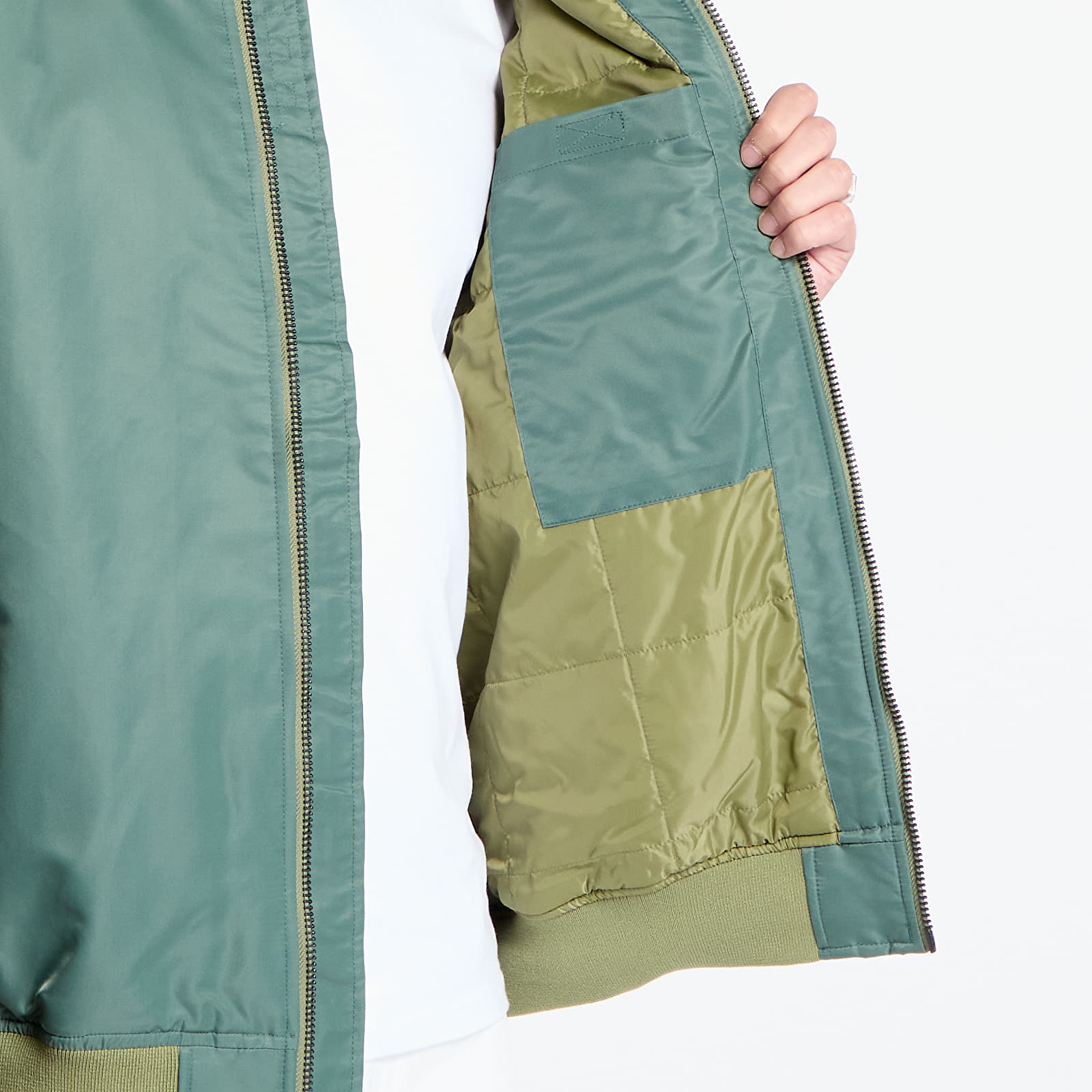 Vans bomber jacket green 2025
