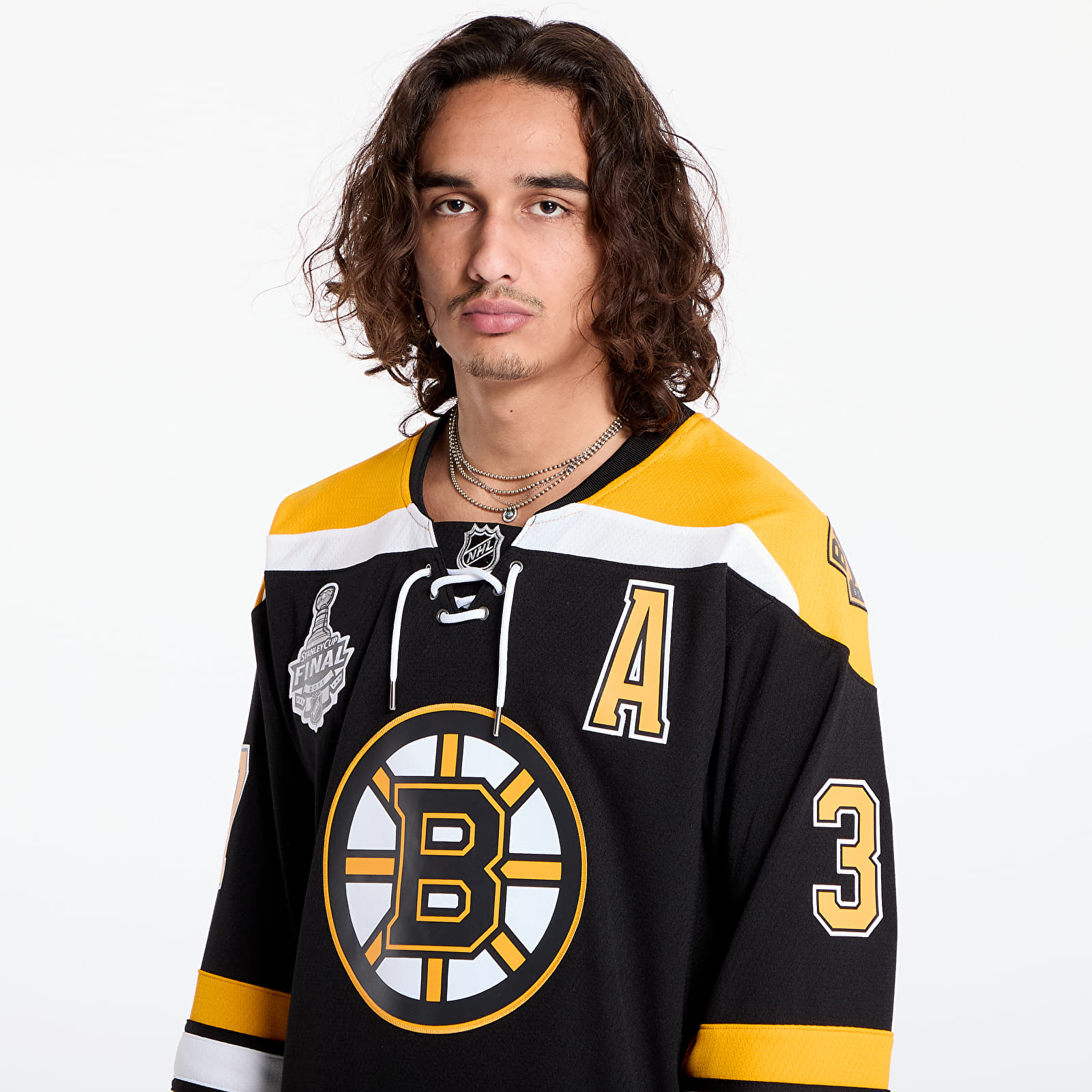 Jerseys Mitchell Ness Boston Bruins 37 Patrice Bergeron NHL Stanley Cup Jersey Black Yellow Black Yellow Queens