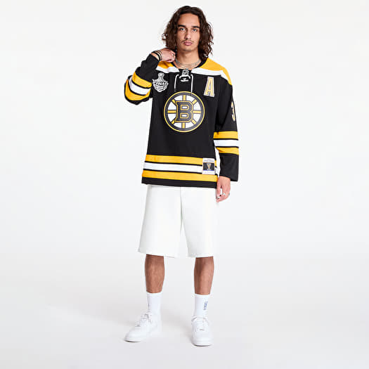 Jerseys Mitchell Ness Boston Bruins 37 Patrice Bergeron NHL Stanley Cup Jersey Black Yellow Black Yellow Queens