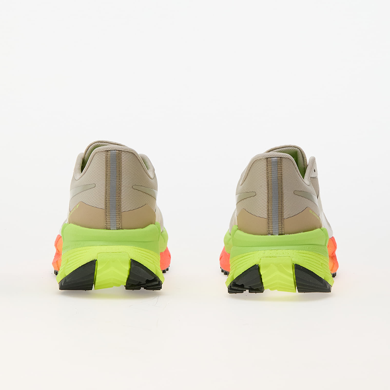 Men's sneakers and shoes Reebok Floatzig Adventure 1 Alabaster/ Classic Beige/ Digital Lime