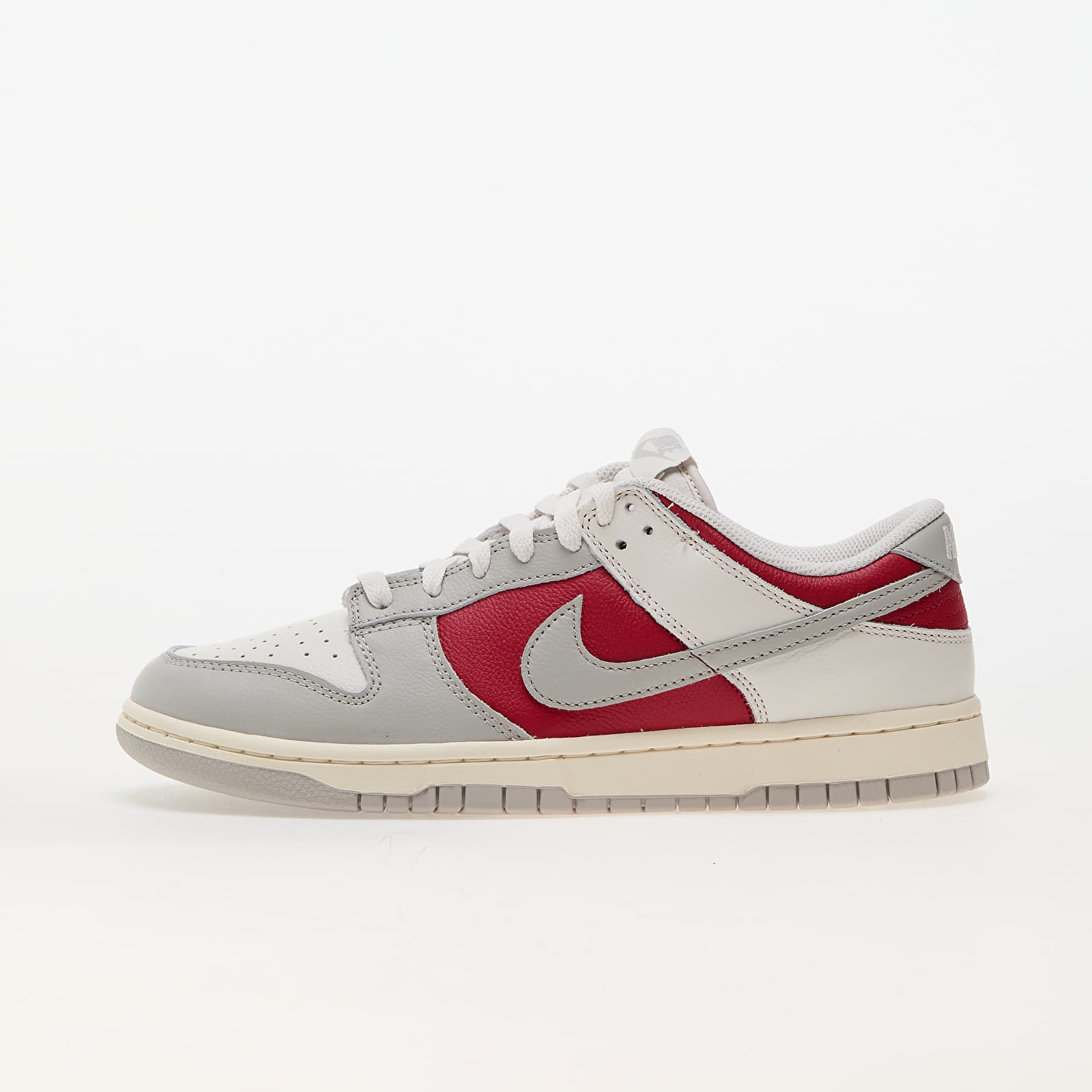 Moške superge in čevlji Nike Dunk Low Retro Phantom/ Lt Iron Ore-Gym Red-Pale Ivory
