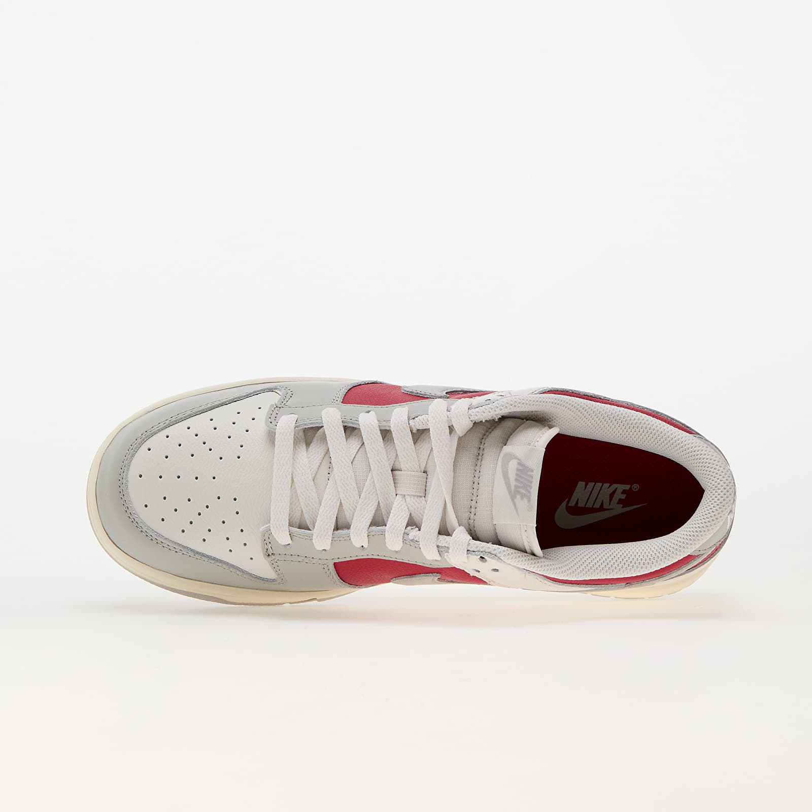 Moške superge in čevlji Nike Dunk Low Retro Phantom/ Lt Iron Ore-Gym Red-Pale Ivory