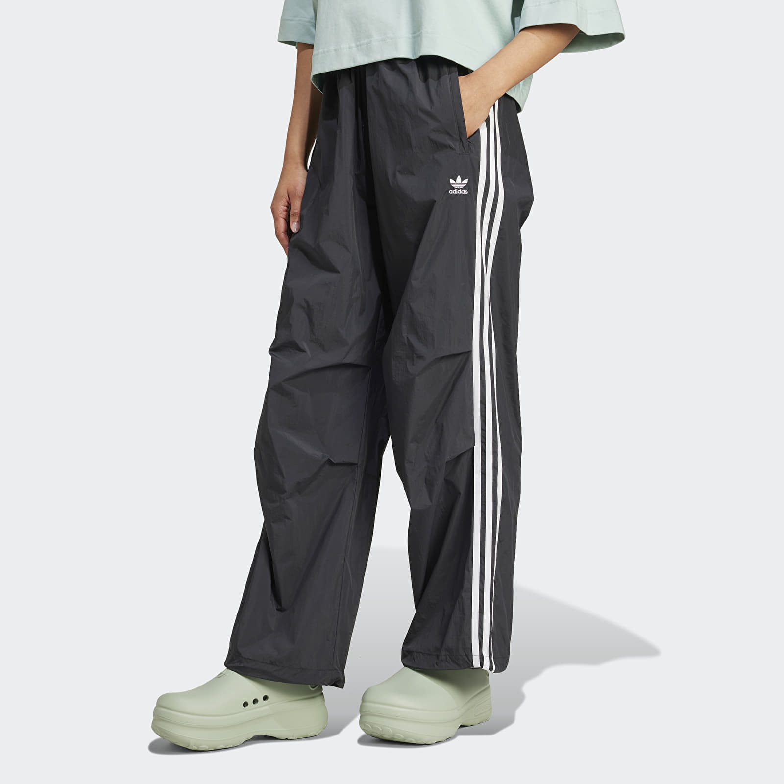 Pantalons adidas 3 Stripes Parachute Pants Black XS