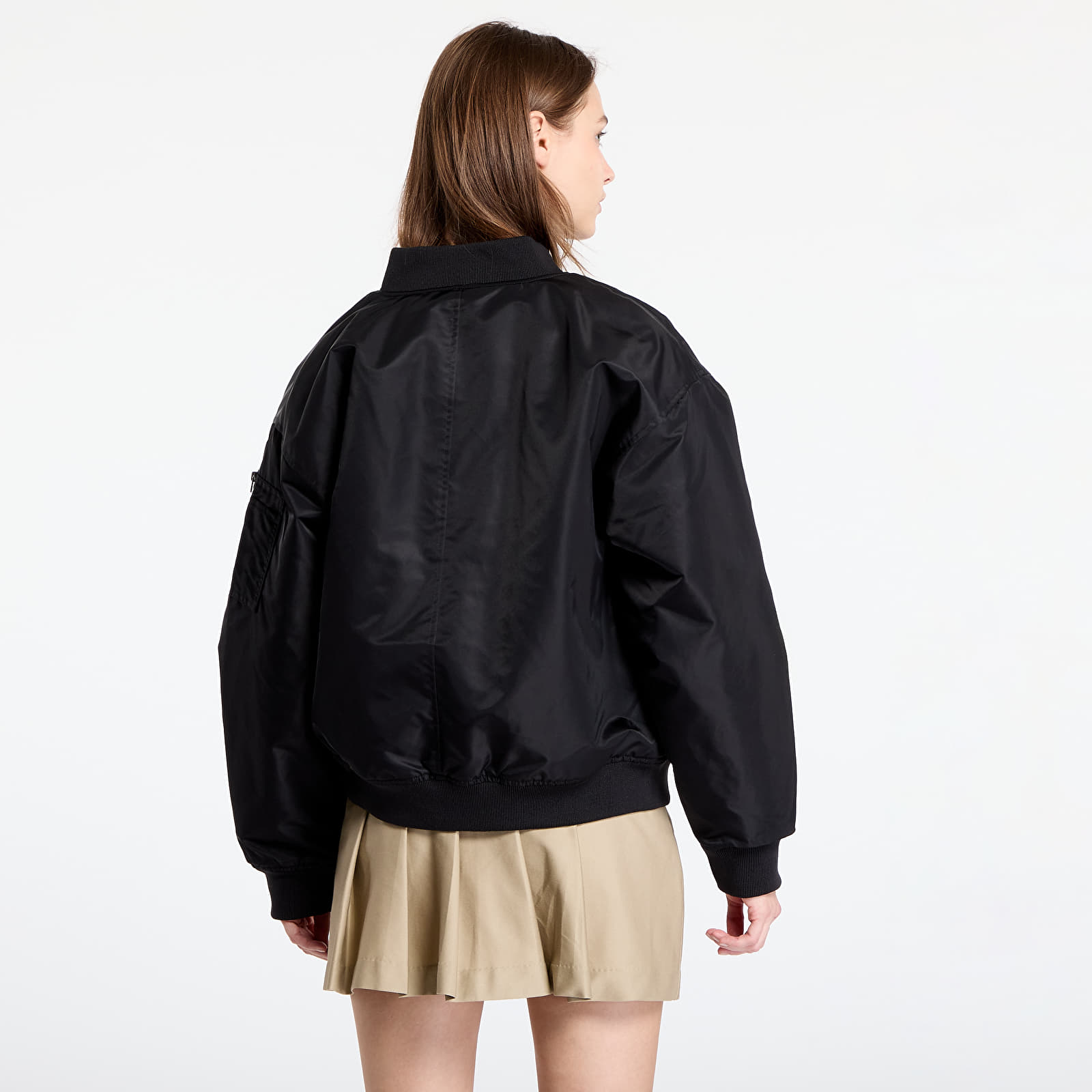 Bundy Vans Bennett Bomber Black