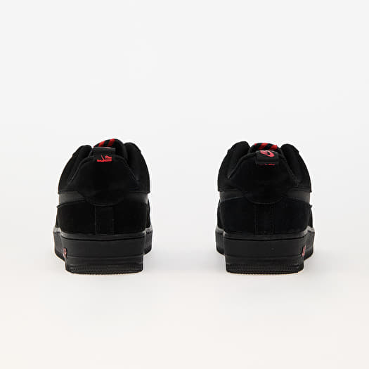 Nike Air Force 1 07 LV8