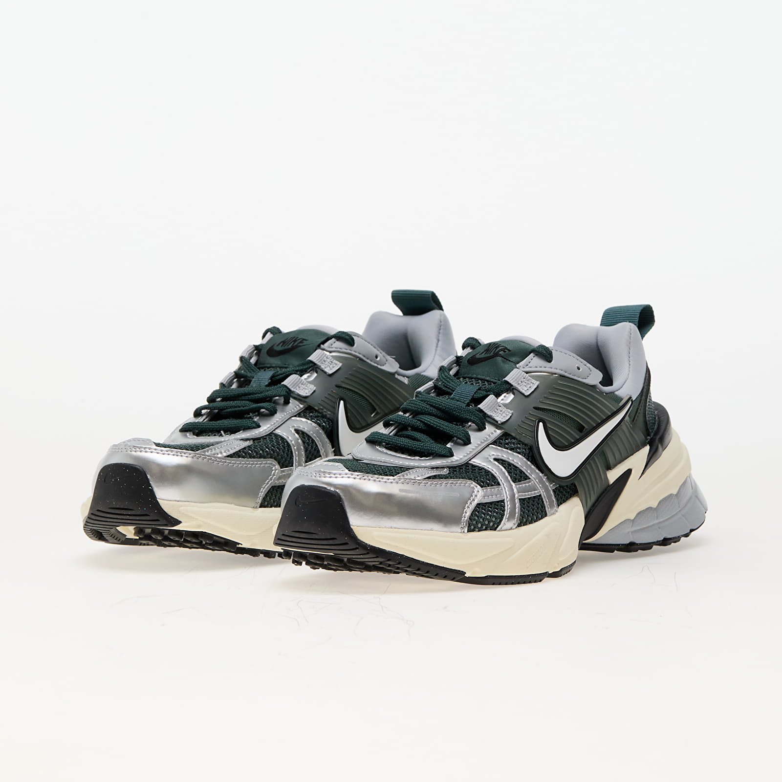 Kingad Nike V2K Run Vintage Green/ Vintage Green