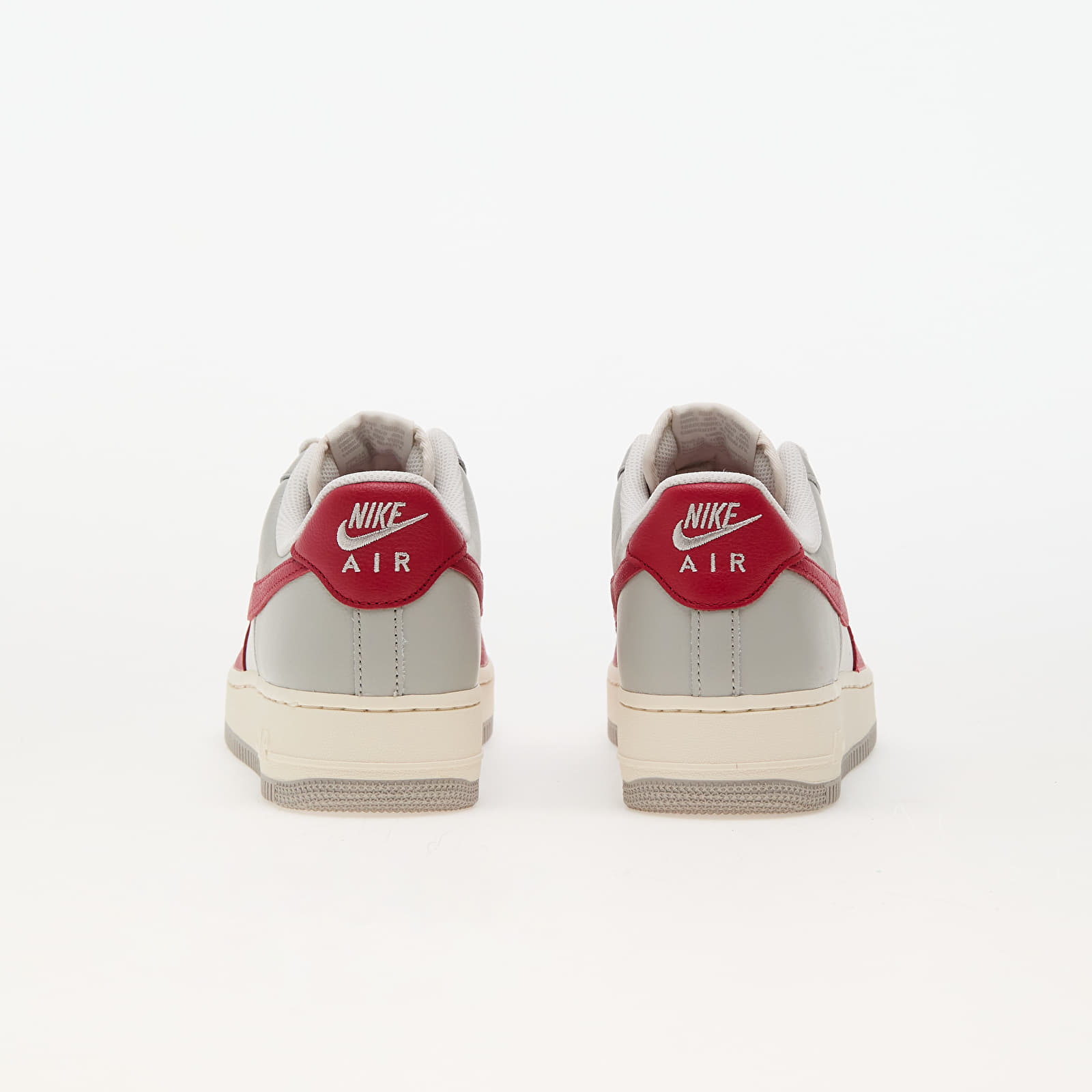Męskie trampki i buty Nike Air Force 1 '07 Lv8 Lt Iron Ore/ Gym Red-Pale Ivory-Phantom