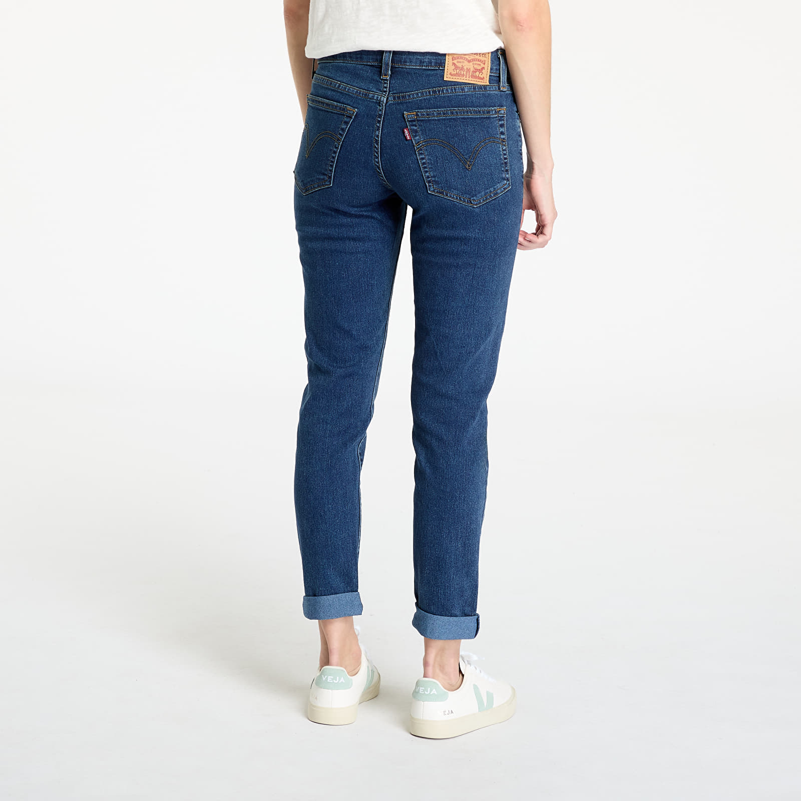 Kavbojke in hlače Levi’s ® Women's Stellar Stretch Boyfriend Jeans Blue